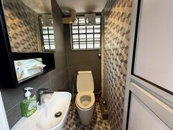 Toa Payoh Central (D12), Shop House #635869941